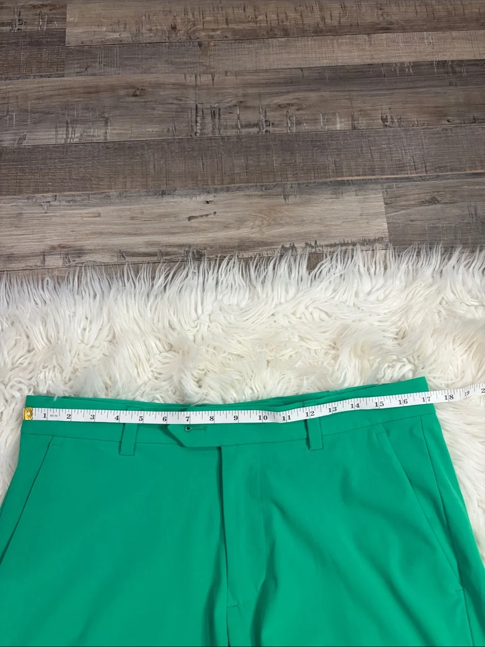G/FORE Maverick performance golf shorts 4-way stretch green 33